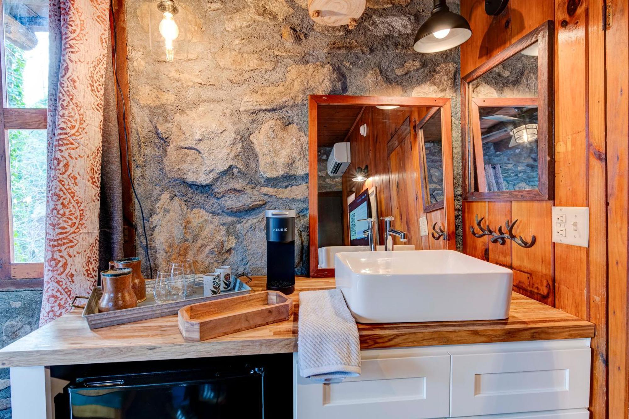 The Furry Lodge Double Ste 2&3 Waynesville Zewnętrze zdjęcie